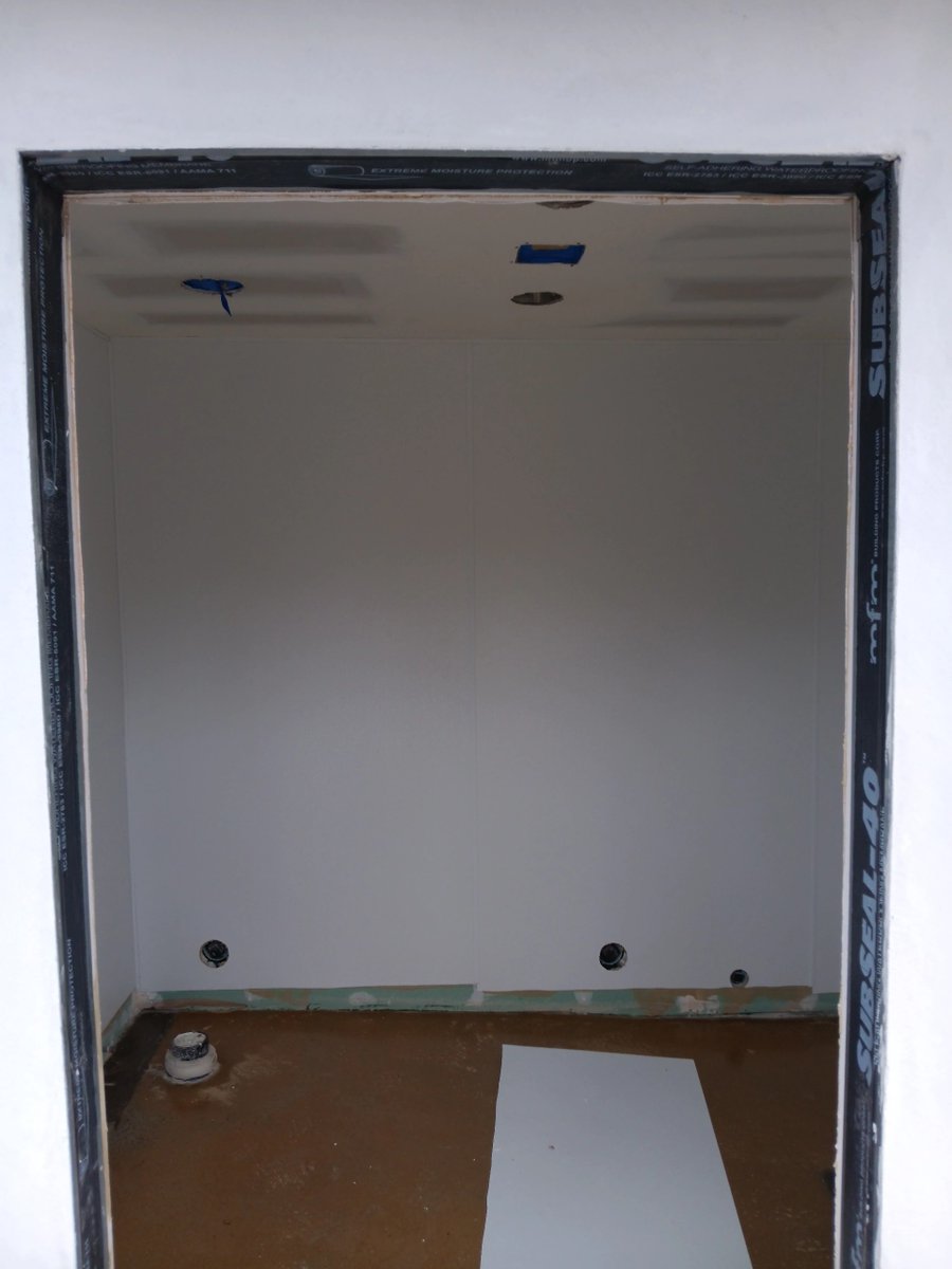 econstructinc's tweet image. 🚀 Exciting Project Update from econstruct! 🚀
Our latest project, Odd One Out - Boba Tea Shop on 3rd Street Promenade, is coming along beautifully! The walls are up, and the ceiling is being installed.
Stay tuned for more updates! 👷‍♂️🔨

#econstruct #ProjectUpdate #BobaTea