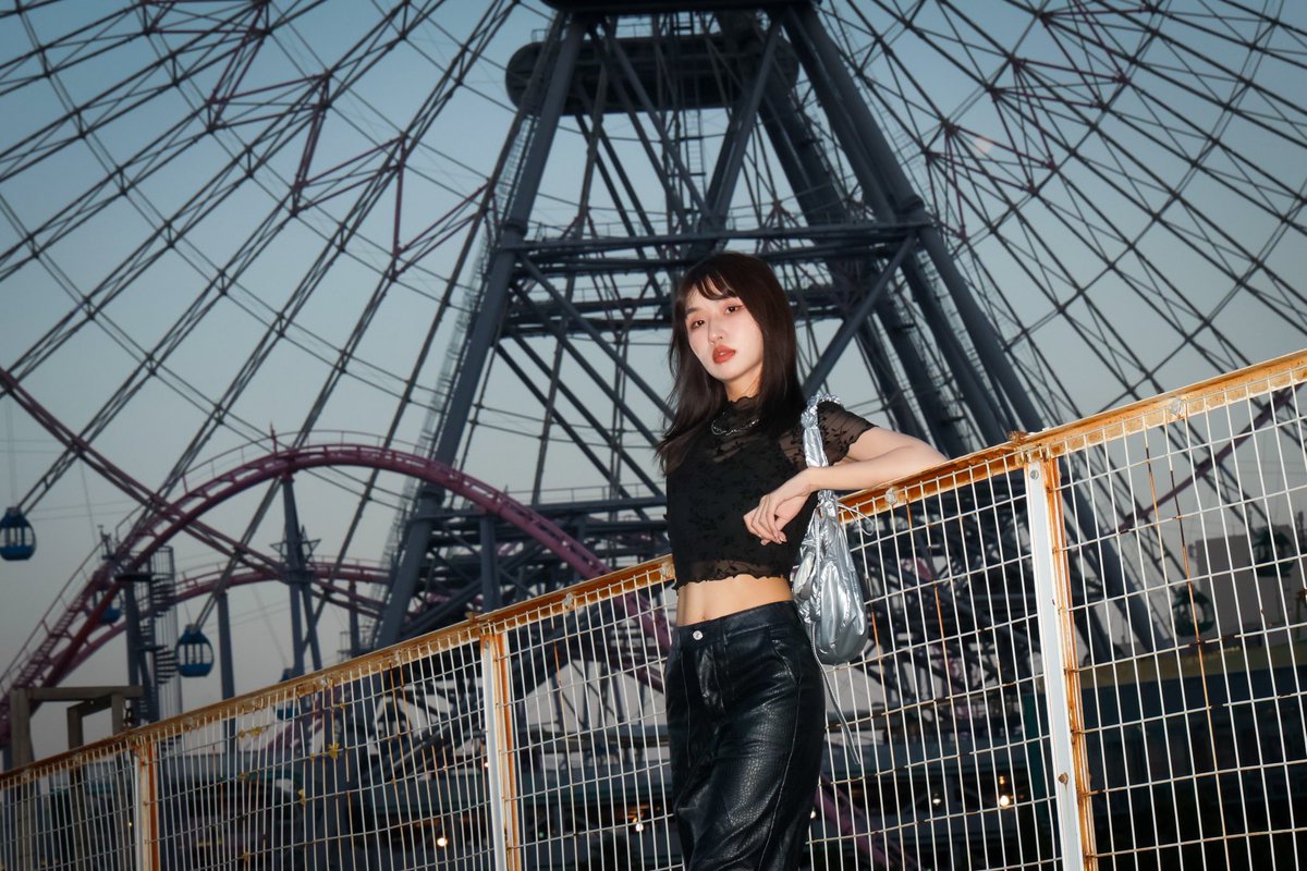 BR1203k's tweet photo. #Myui さん215 @Myui1023 
横浜夜撮7月の4 🎡観覧車大きく撮ってみた🎡
#横浜 #夜撮影 #観覧車 #japanessegirl #girlsphoto #モデル撮影  #女の子の可愛い追及部隊 #写游会 #cool_portrait_ #Love_bestjapan #photo_jpn #portraitofjapan https://t.co/OdwF4K1DxP