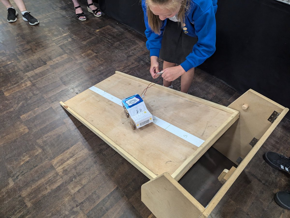 Hibaldstow Academy tweet media