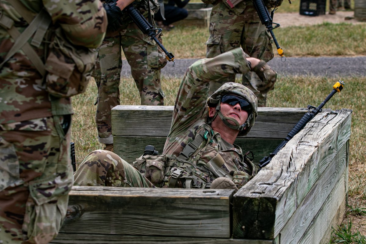 1Arotc's tweet photo. How's your arm?

5th Regiment had the opportunity to find out. These Cadets learned and practiced with hand grenades in simulated combat situations.

#CST24 #SpartanJourney #fragout #boomstick https://t.co/piniQihRHa