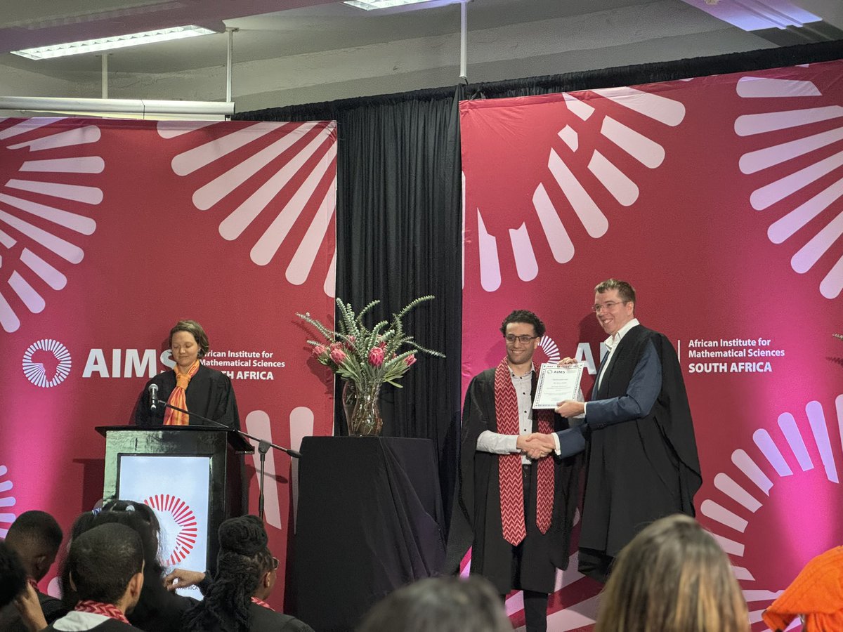 ceri_news's tweet image. Well done to Aness Chelfat! His research on quantifying large populations following climate disasters using satellite remote sensing imagery aims to improve disaster response and management. Supervised by Dr. @houzhou Tegally &amp;amp; Dr. @MOUGK Kraemer. #AI #DisasterResponse  #CLIMADE