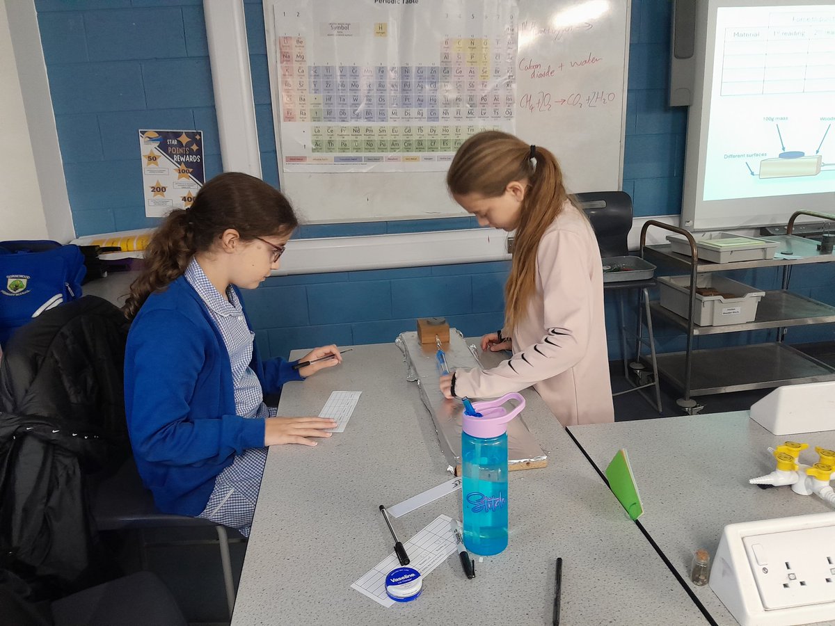 GorsewoodPrimar's tweet photo. Year 5 have been investigating friction at @OBAcademy today. #GorsewoodScience https://t.co/J7js0jZZ6v