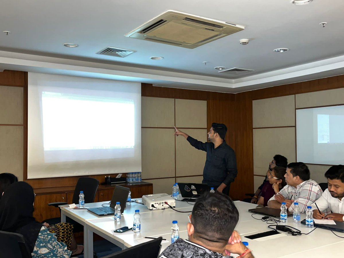 MiClient's tweet image. Great teamwork on display! Our product team showcased the latest implementation of our solutions at our recent townhall. 

#teamwork #innovation #CPQ #product #implementation #productteam #teamgrow #townhall #meeting #solution #tech #ai