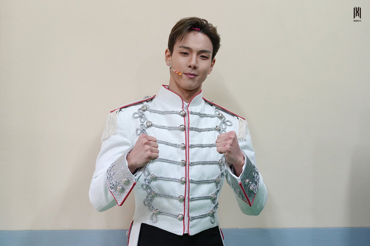 MXWH_Central's tweet photo. #MONSTAX Shownu
Behind-the-scenes of #GreatComet
6/7
#SHOWNU #์
๋
#MONSTAX #๋ชฌ์คํ์์ค
@OfficialMonstaX https://t.co/cS5eu2mbPB