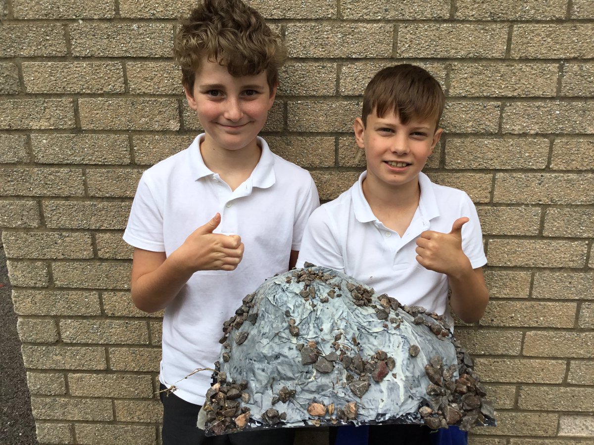 26brynd's tweet photo. Dosbarth 4’s whole-term 3D mountain project is finished, and we are absolutely delighted with the fantastic results! Gwaith da Dosbarth 4! @brynderiprimary https://t.co/FR4aYmdT81