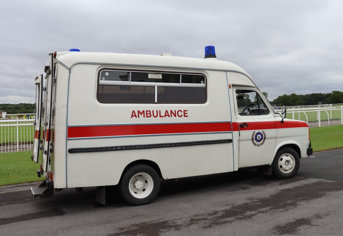 YorksAmbulance's tweet photo. Alongside colleagues who began their NHS career in 1982, we're joined by an ambulance that started its service the same year. The vehicle was part of West Yorkshire Metropolitan Ambulance Service and worked out of Gildersome Ambulance Station. 

#YASLSA https://t.co/jAd03OgdKT