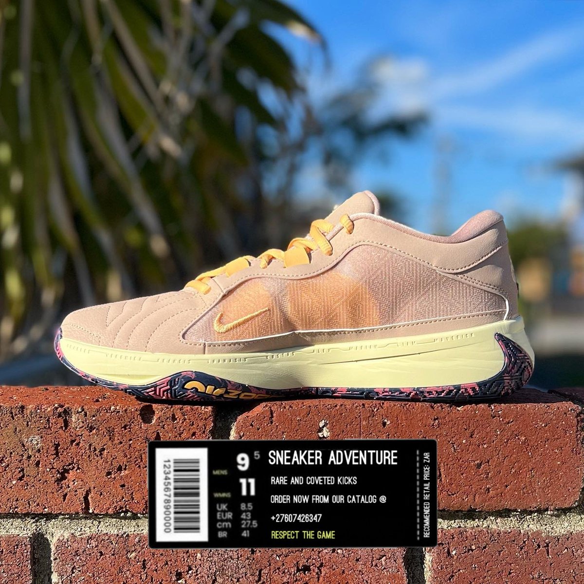 raymond_ntini's tweet image. Embrace the power of Giannis with the Nike Zoom Freak 5 &apos;Fossil Stone&apos;. Designed for speed, agility, and bold style. 

Order now from the link in the bio. 

#Nike #ZoomFreak5 #FossilStone #Basketball #Sneakers #ShopNow