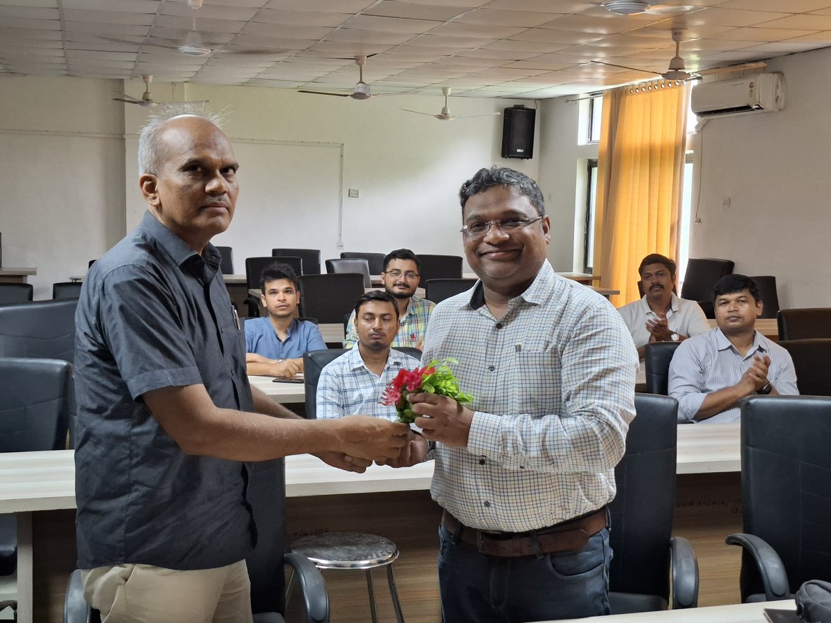 GecvOfficial's tweet photo. I and E exposure visit cum training programme for mentee institute arranged by GEC Valsad. The event is fully funded and supported by #Mentor Mantee schem- 2023. 
#Innovation Council, 
#Ministry of India, Govt. of India. https://t.co/kPNCvDoFLl