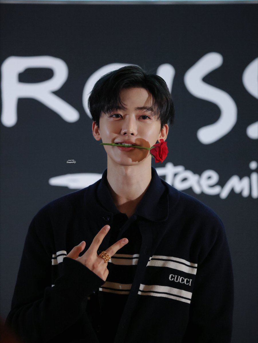 항상 tweet media