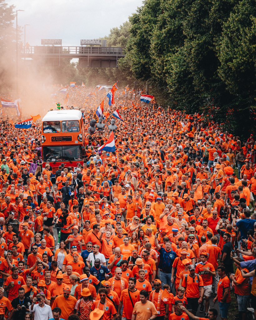 Best fans in the world. 🧡

#NothingLikeOranje