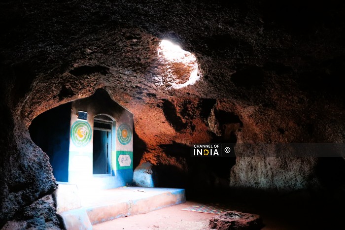 channelofindia's tweet photo. Finding God Inside the Cave
Photo by: Dr Sanyukta Kashalkar Karve
https://t.co/uBLjqt4d1P

Upload Your Best #TravelPhotography
Visit: https://t.co/70ihClMI39
You can upload as many you can and we are sure people will like your #photography very much.

#photographer #PicOfTheDay https://t.co/E3XYW7b7xZ