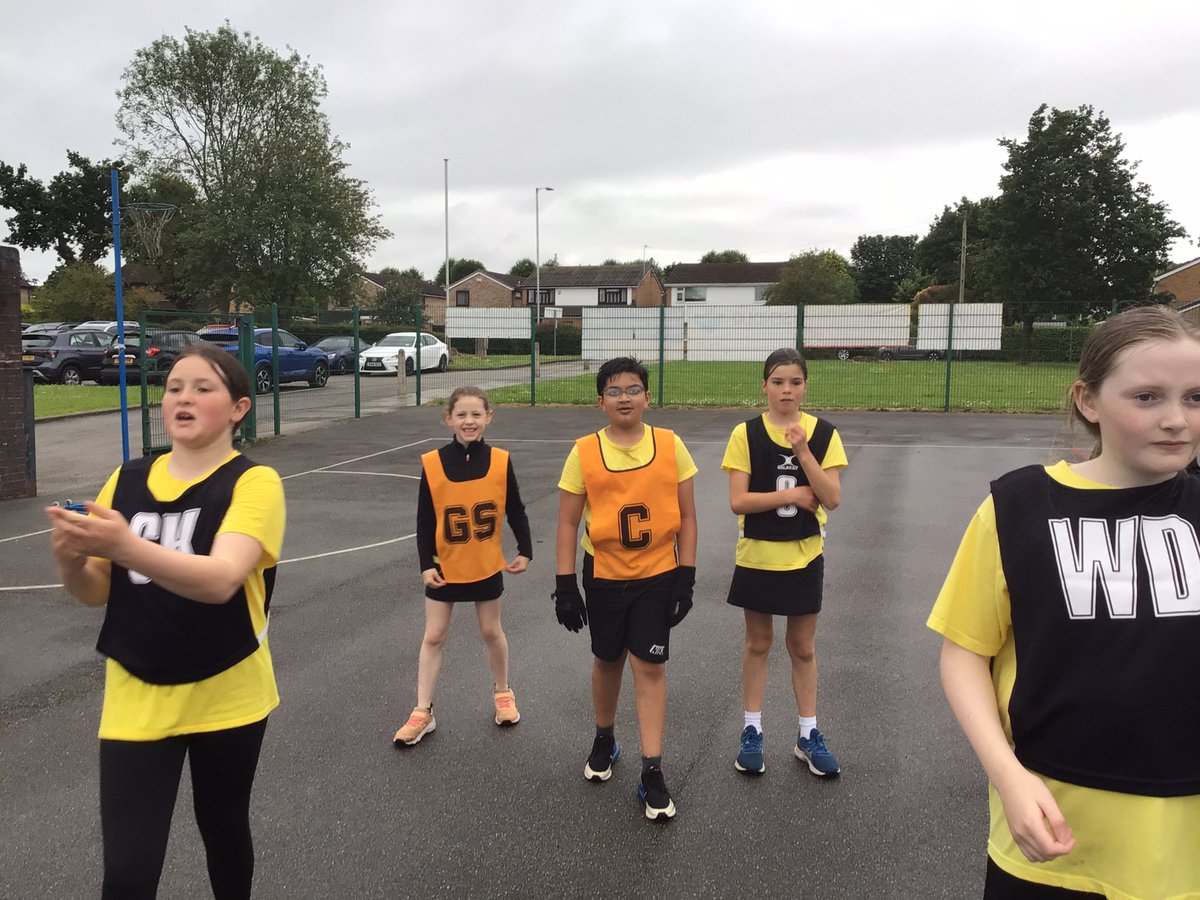 wellbeingGayton's tweet photo. What a great netball tournament! The weather did not stop play ☔️Well done to all the Y5/6 teams. Thankyou again for all the parental support (and umbrellas!). Big thanks to Poulton Primary for organising and refereeing. @poultonlancelyn @GaytonPrimary https://t.co/3mpsN5LSRF