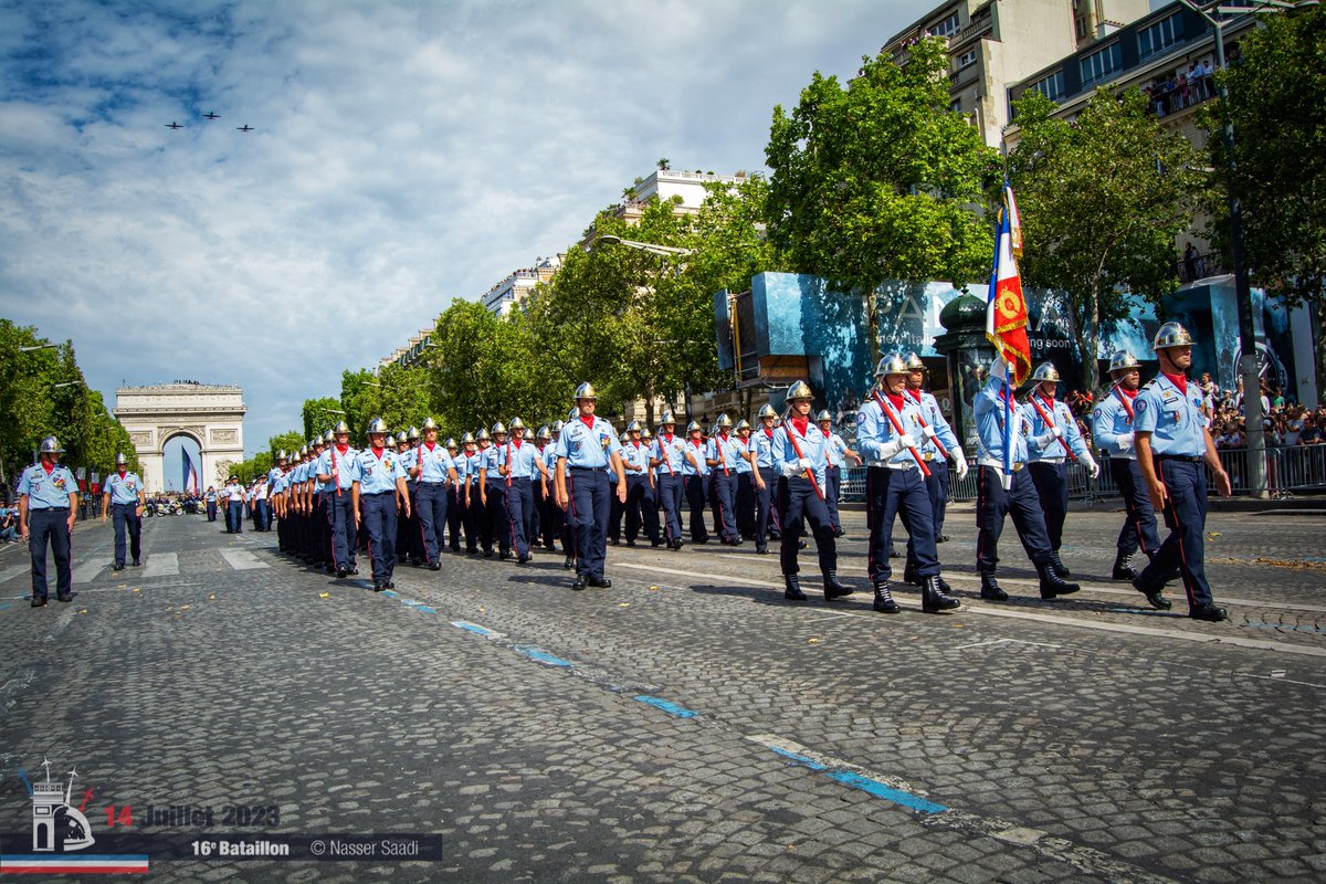 [#Souvenir] Il y a un an jour pour jour, le <a href="/16_BSPF/">16eBSPF</a>   foulait l'avenue des Champs-Élysées pour représenter les sapeurs-pompiers de France. Aujourd’hui c’est au <a href="/17eBSPF/">17bspf</a> de vivre ce moment unique.                         Savourez chaque instant !!! 🇫🇷