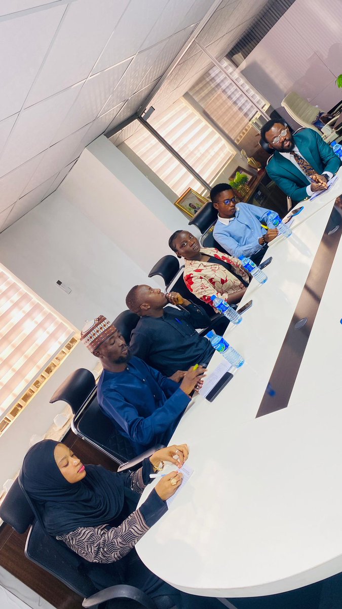 CypaAfrica's tweet photo. We are LIVE at the Advocacy Hub for the 4th edition of the Youth Governance and Policy Dialogue. We look forward to receiving impactful submissions from our participants on the pathway for achieving national developmental goals.
@CDDWestAfrica @PLAC @ActionAidNG
#YGPD
#YouthGov https://t.co/vYcX2UnUri