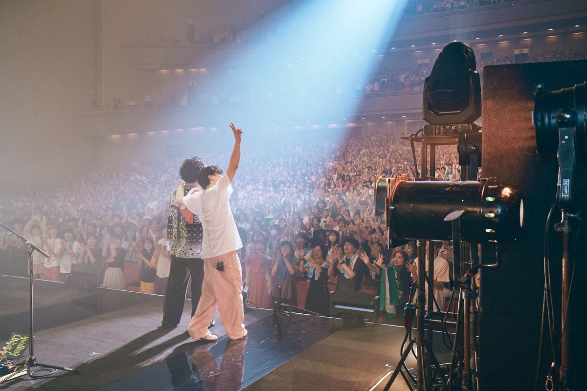 Toriashi_VYT's tweet photo. 【マカロックツアーvol.18】福岡篇ありがとうございました！！

福岡のみんなの凄まじい熱量のおかげで最高のツアーファイナルになりました。
ありがとう。

忘れられないツアーになった。

次を始めるために一旦終わり。
この先も一緒に楽しいことしよう！！

photo by 酒井ダイスケ @imdaisukesakai https://t.co/LcVEdcsAUm