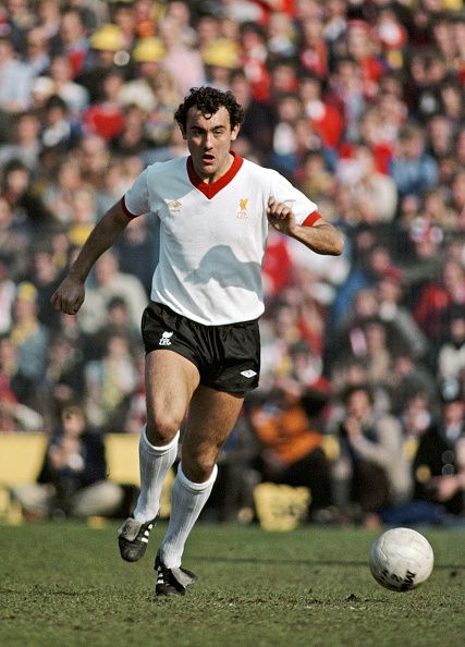 LFCHistoryShow's tweet image. Great strip. Great left-peg. Magnificent footballer! Bill Shankly’s last signing and simply one of Liverpool's Greatest players of all time. #LFC. #YNWA #RIP #RayKennedy #Arsenal❤️