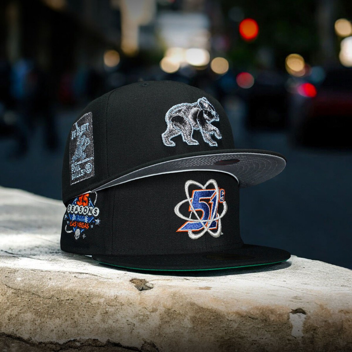 TopperzStore's tweet photo. BLACK DOMES! ⚫️👀
CUBS or 51s? Comment below! ⬇️
🆕 NEW ERA 59FIFTY!
Dropping today at 3:00pm EST!🚨 
FIRST COME - FIRST SERVE 

#fitteds #cubs #51s #newera #hats https://t.co/9wXUmhoW6v