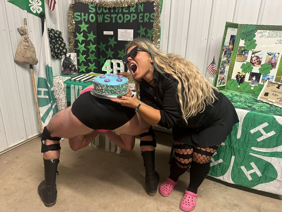 Let them eat cake! 
Thank you to <a href="/FtcWrestling/">FTC Wrestling</a> for making my birthday so special!!!