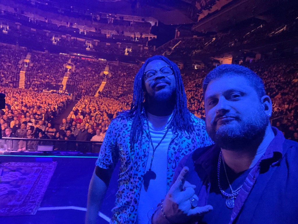 steve_maggiora's tweet photo. Throwback to me and @heisdominiquexavier tearing it up at the big rock show. 

.
.
.
.
.
.
#stevemaggiora #fyp #keyboardist #vocalist #musician #musicislife #originalmusic #music #musicman #tourlife https://t.co/hKtRrm5Pf8