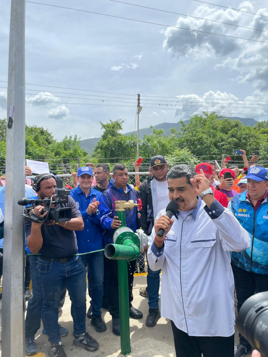 💧Noticia | Gobierno Bolivariano inauguró los acueductos La Mulata y El Mesón en #Tachira 💦

Amplía los detalles en nuestra web ⬇️⬇️

<a href="/NicolasMaduro/">Nicolás Maduro</a> 
<a href="/ViceVenezuela/">Vicepresidencia Vzla</a> 
<a href="/RMarcoTorres/">Rodolfo Marco Torres</a> 

minaguas.gob.ve/?p=10866