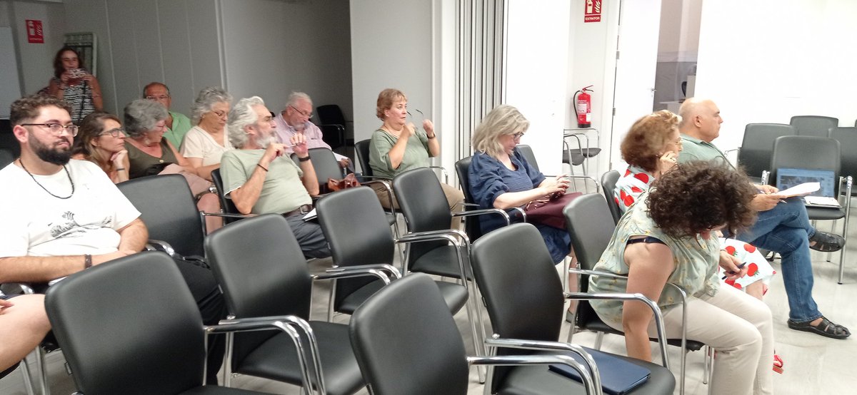 ODUSALUD's tweet photo. A punto de arrancar la XI Asamblea de @ODUSALUD para reflexionar sobre el estado actual del acceso al sistema sanitario y el derecho a la salud de todas las personas #derechoalasalud https://t.co/QzolME1nqX