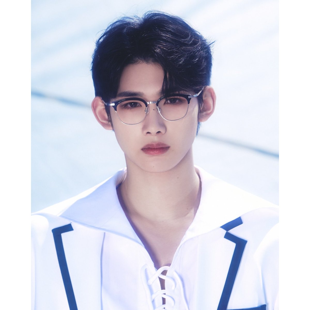 니콜라스랑 죠 컨포 정면샷✨