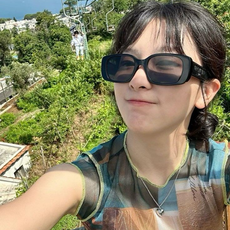 ceisalone's tweet photo. ↺ . . . restarting 

hello ! i'm cei , finding more study buddies / moots here ˙ᵕ˙

🍃 ... about me !
─ ⟡ she | her ; 06
─ ⟡ 💬 : filo &amp; eng
─ ⟡ stem 12
─ ⟡ 💚: kpop, film, photography, music  

let's be moots ?! 🎐 (♡/↺ are highly appreciated)

#studytwt #studytwtph https://t.co/RLVrTy2hut