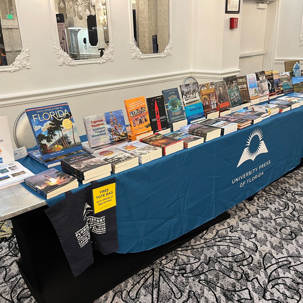University Press of Florida tweet media