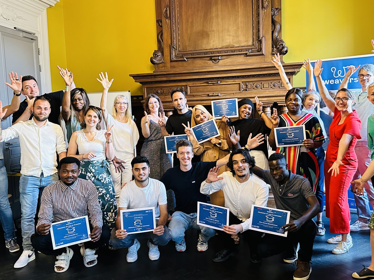 🙌Weavers,  notre partenaire associatif oeuvre en faveur d'une société plus #inclusive pour les personnes exilées.  Grâce aux programmes de formation collectifs et innovants, 1080 personnes ont été formée et 40 entreprises ont fait le pari du recrutement inclusif avec Weavers.