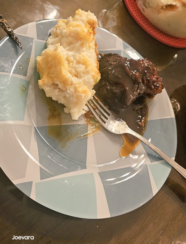 BigJoeN's tweet photo. To say that I am proud of my cooking would be an understatement 
So good that I had no time to take proper pics before devouring it https://t.co/aLpHn47GH0