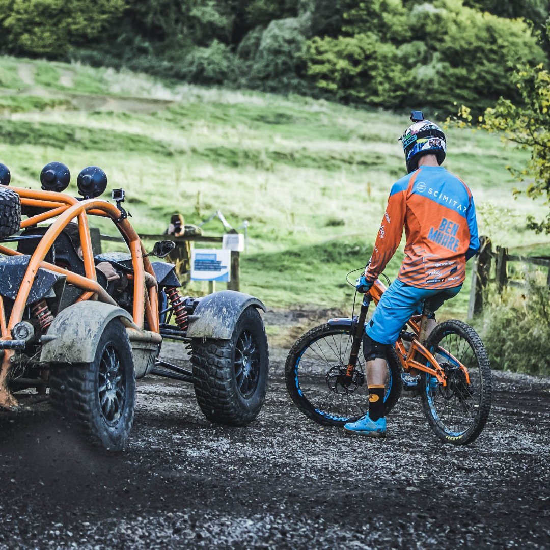 ScimitarCycling's tweet photo. @UKMTB_Chat Who's ready to SEND IT this weekend? 

Comment down below if you'll be riding!

#ukmtbchat #mtb #mountainbike #mtblife #MTBB https://t.co/ri4GVVXJgw
