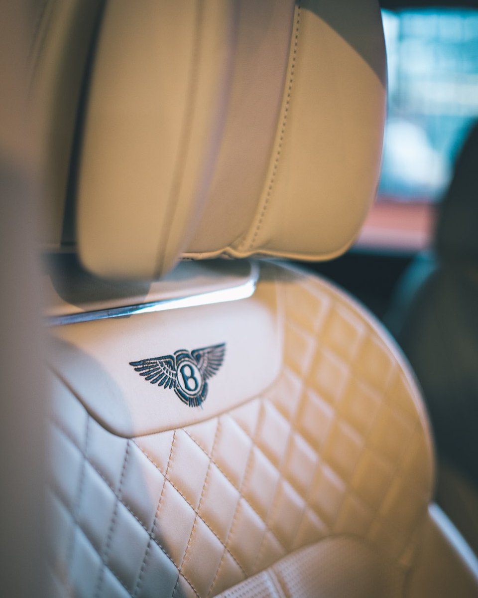 maxwallphoto's tweet photo. Portraits with @BentleyMotors https://t.co/17Tc7shNsQ