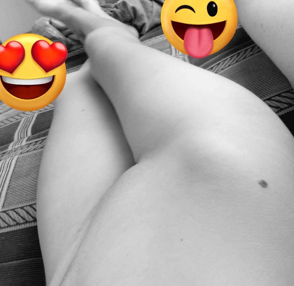 ivceeee2's tweet photo. Posle seksa odmor pa opet. https://t.co/iG0gQYHyg6