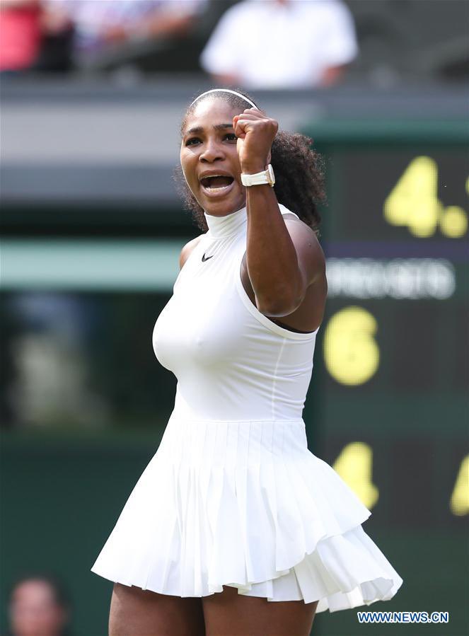 Jasmine Paolini becomes the 1st woman to reach the Roland Garros Final &amp; Wimbledon Final in the same year since Serena Williams in 2016.

Footsteps. 

🇮🇹❤️