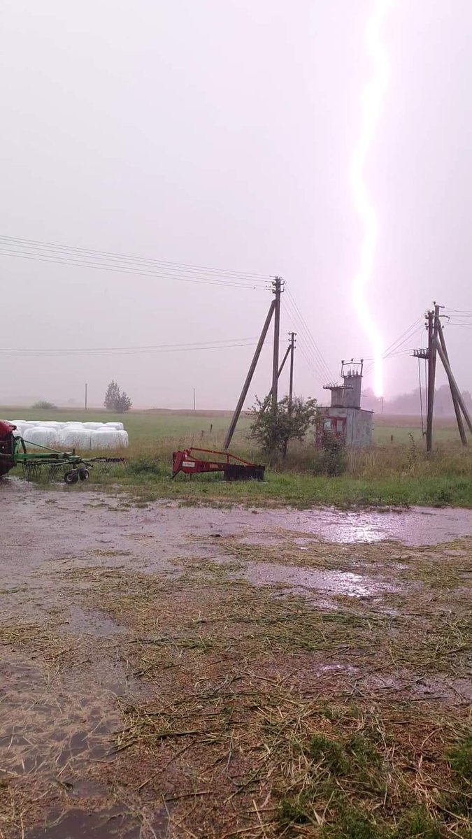 scott_motley's tweet photo. @WXWatcher07 outskirts of Kaunas Lithuania today https://t.co/JfEzaUwR7N