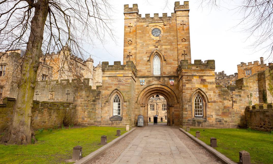 Barrington House tweet media