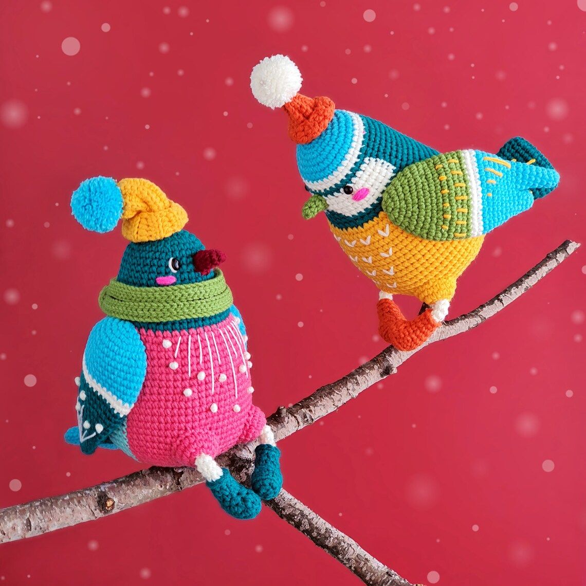 knithacker's tweet photo. Get Started on This Collection of Ornate Crochet Birds Now and You'll Be Set For The Holiday Season: 👉 https://t.co/UGDg7Xqxta #crochet #amigurumi https://t.co/N7Qhtark5s