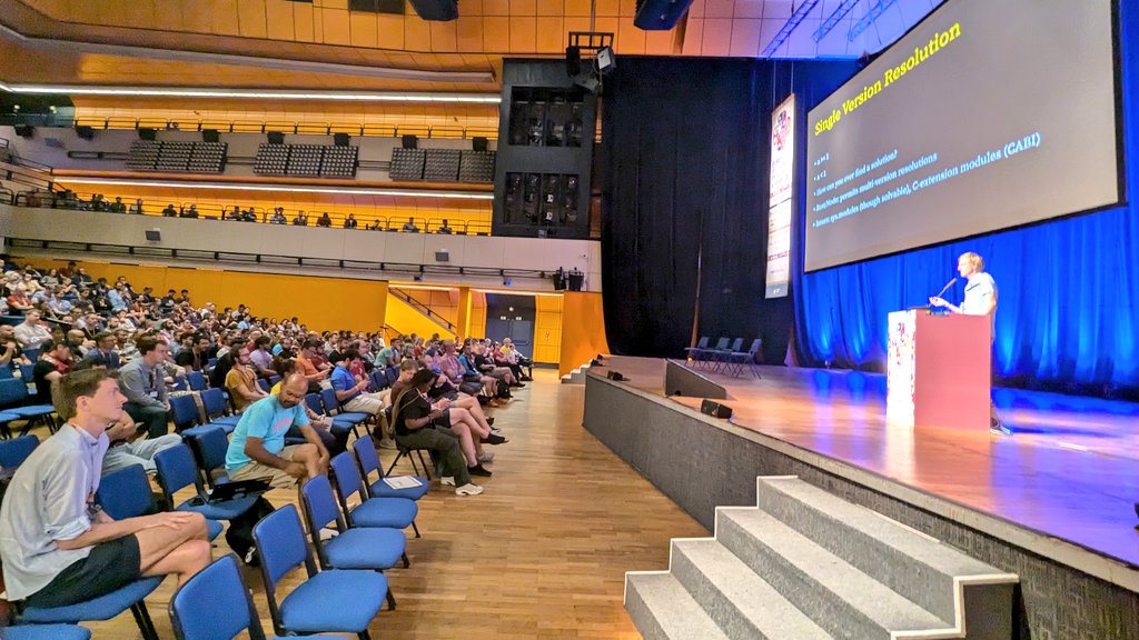pauloxnet's tweet image. Armin Ronacher is giving the today closing keynote of the EuroPython 2024 conference, entitled "The Catch in Rye: Seeding Change and Lessons Learned" in Prague 🇪🇺
Info 👇
ep2024.europython.eu/session/the-ca…
#EuroPython #EuroPython2024 #Python #packaging
CC @EuroPython @mitsuhiko @getsentry