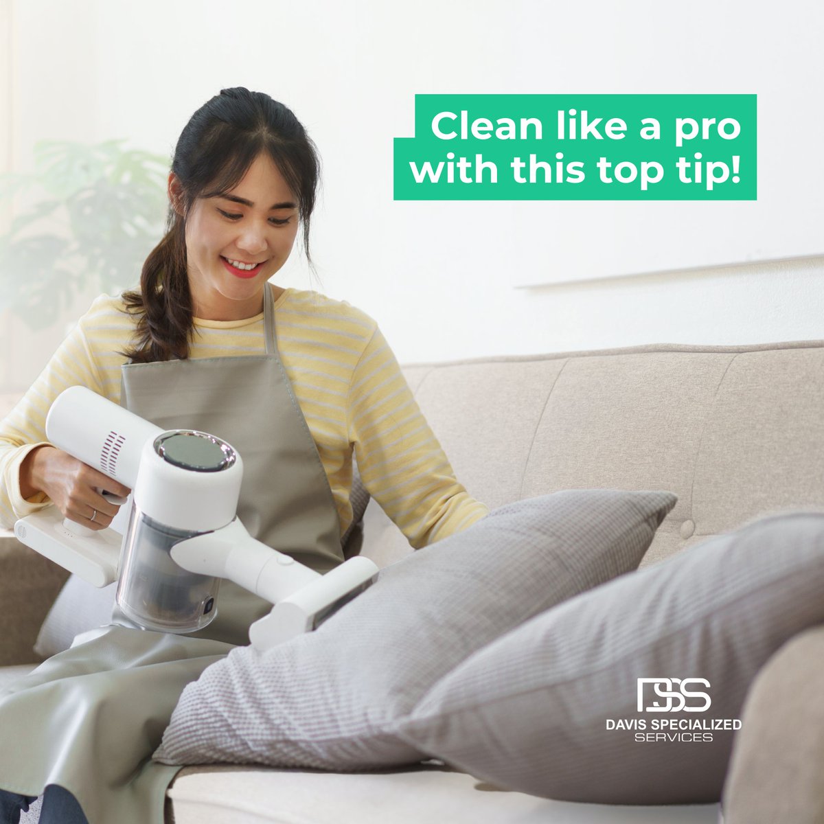 davisservices_'s tweet photo. Use the Right Tools 💡 Having the right cleaning tools like microfiber cloths, a quality vacuum, mop, and brushes can make a world of difference in keeping your space sparkling clean! https://t.co/wwEEc3EvgZ