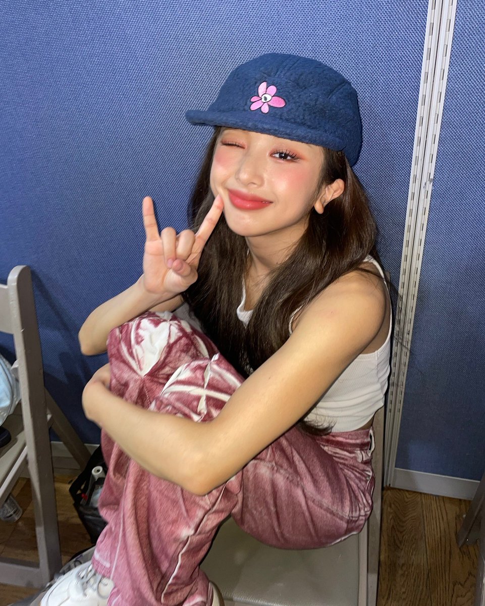 chloepicss's tweet photo. #ChloeYoung Instagram update https://t.co/18xLC4WwYZ