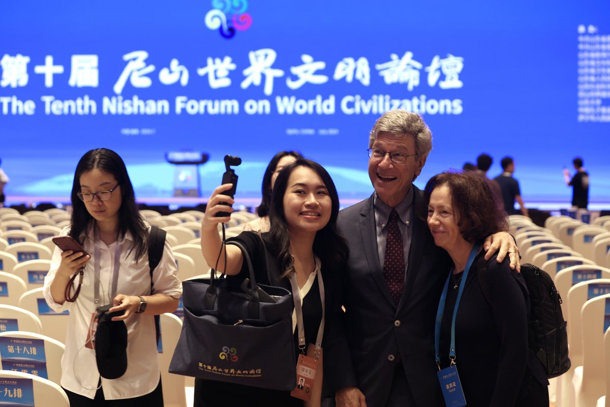 ChinaEmbGermany's tweet image. Die Welt steht am Ende der westlichen Hegemonie und wird nicht zur hegemonialen Dominanz eines einzelnen Landes übergehen, sondern zu einer Welt der #Harmonie in Vielfalt, sagte ein renommierter #US-Ökonom auf dem #Nishan Forum on World Civilizations.
bit.ly/4cVex8X