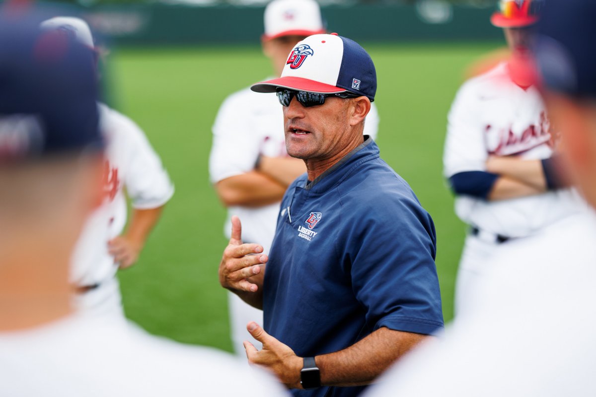 Kendall Rogers (@kendallrogers) on Twitter photo 🚨BREAKING: <a href="/LibertyBaseball/">Liberty Baseball</a> head coach Scott Jackson has resigned after spending 8 seasons with the Flames to pursue other opportunities in college baseball. Jackson is expected to end up back on the coaching staff at North Carolina (<a href="/DiamondHeels/">Carolina Baseball</a>). He led LU to three NCAA apps. 🚨BREAKING: <a href="/LibertyBaseball/">Liberty Baseball</a> head coach Scott Jackson has resigned after spending 8 seasons with the Flames to pursue other opportunities in college baseball. Jackson is expected to end up back on the coaching staff at North Carolina (<a href="/DiamondHeels/">Carolina Baseball</a>). He led LU to three NCAA apps.