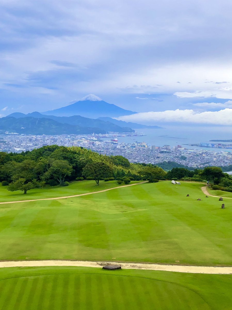 Vertigo_NM's tweet image. Mount Fuji from Nippon-daira
#NipponDairaHotel 
#BestView 
#MtFuji 
#Shimizu 
#Shizuoka 
#Japan 
#SurugaWan 
#CloudySky 
#NaturePhotography 
#Wanderlust