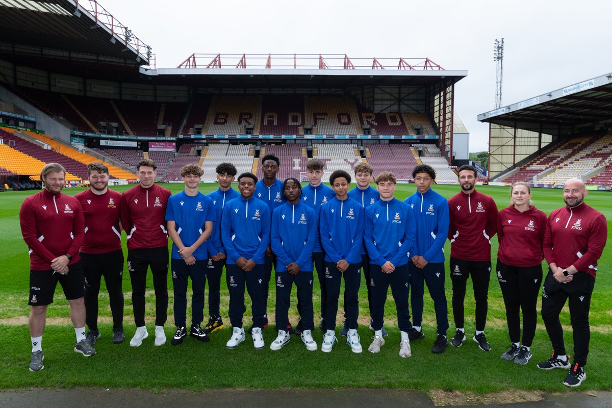 Bradford City AFC Academy tweet media