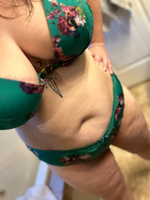 Happy Thursday. I hope it&rsquo;s good to you. #mombod #thickandhappy #curvy #milf #pawg #bbw #nsfw #poly #thickchickthursday<a href="/tag/mombod"class="tags">#mombod</a><a href="/tag/curvy"class="tags"><span>#curvy</span></a><a href="/tag/inked"class="tags"><span>#inked</span></a><a href="/tag/bbw"class="tags"><span>#bbw</span></a><a href="/tag/pawg"class="tags"><span>#pawg</span></a><a href="/tag/milf"class="tags"><span>#milf</span></a><a href="/tag/nsfw"class="tags"><span>#nsfw</span></a><a href="/tag/tattoogirls"class="tags"><span>#tattoogirls</span></a>