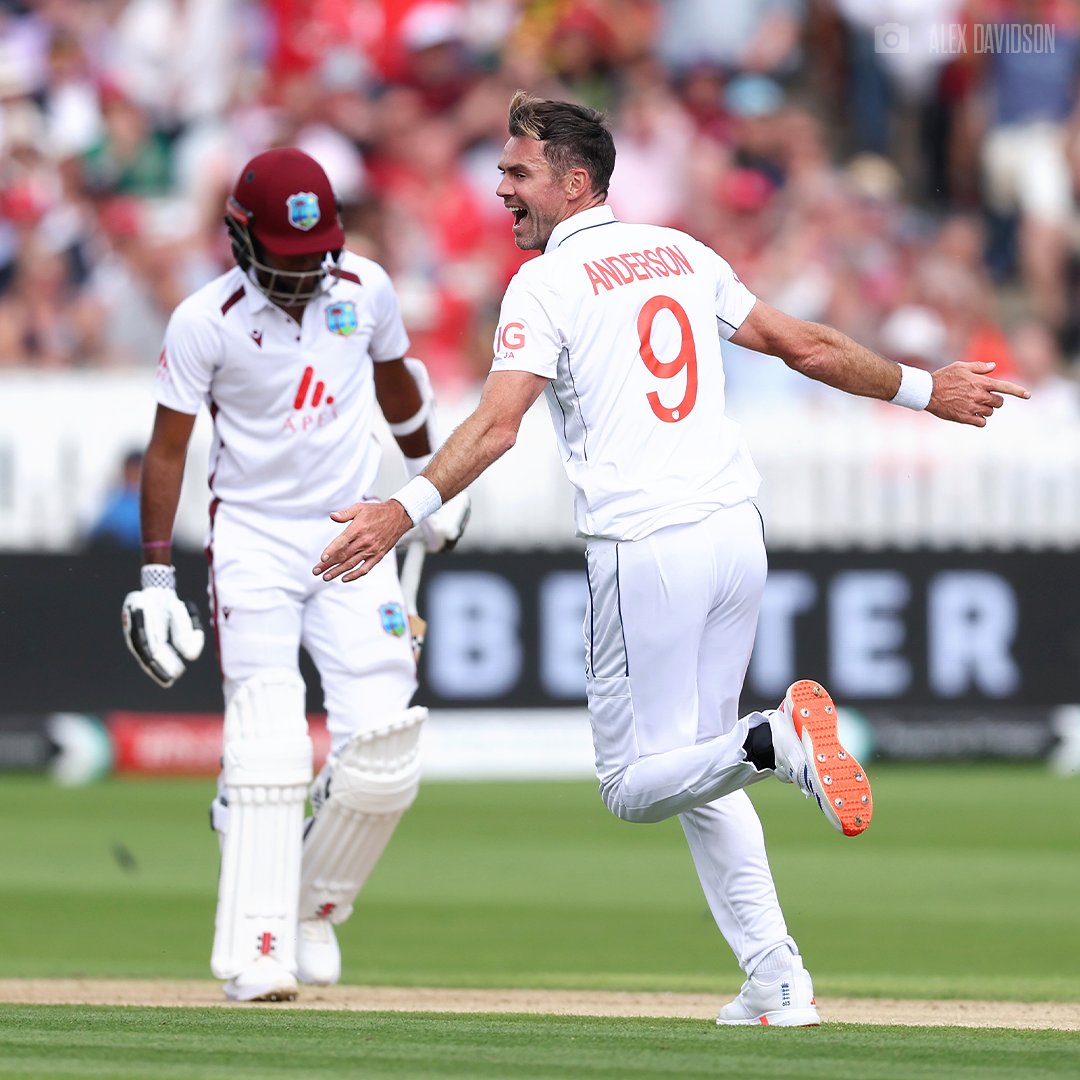 TheCricketerMag's tweet photo. James Anderson's opening spell:

⏺️⏺️⏺️⏺️⏺️⏺️
⏺️⏺️⏺️⏺️⏺️⏺️
⏺️⏺️⏺️⏺️2️⃣⏺️
⏺️⏺️⏺️⏺️⏺️⏺️
☝️⏺️⏺️⏺️⏺️⏺️

#ENGvWI https://t.co/bG1oYAfVsj
