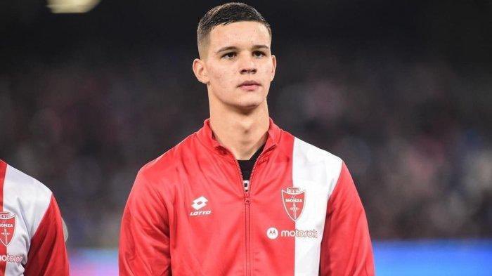 ⚽️Rumeurs⚽️

Valentin Carboni est l’une des pistes prioritaires de De Zerbi !

➡️ Les clubs doivent encore trouver un accord sur le prix du transfert 

➡️ L’OM veut un prêt avec option d’achat autour de 35M€, tandis que l’Inter souhaite un transfert sec autour de 40M€.