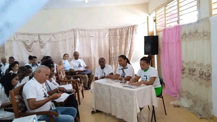 Continuamos con el segundo tema en plenaria: Necesidad de un aprendizaje desarrollador a partir del perfeccionamiento de la dirección del proceso enseñanza - aprendizaje.
#SongoLaMaya
 #CubaMined #DpeSantiago