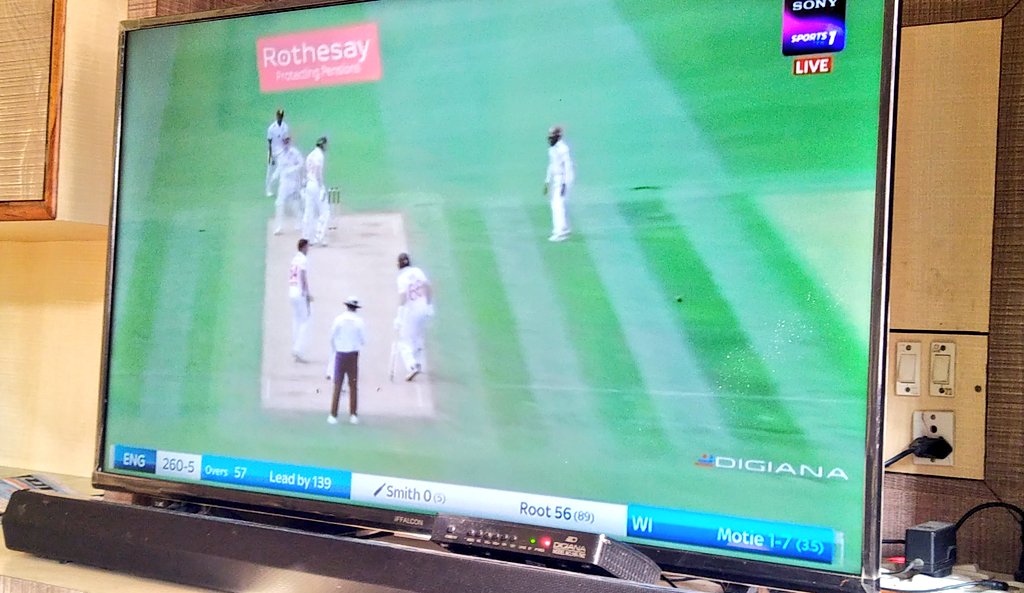 AnkitShah09's tweet image. Jamie Smith is the new debutant for England in the test cricket. He&apos;s come a long way performing in the under 19 cricket and playing a good county matches. Nasir Hussain nicely introduced the player in the commentary box 
#England #ENGvsWI #TestOnTen @SonySportsNetwk #testcricket