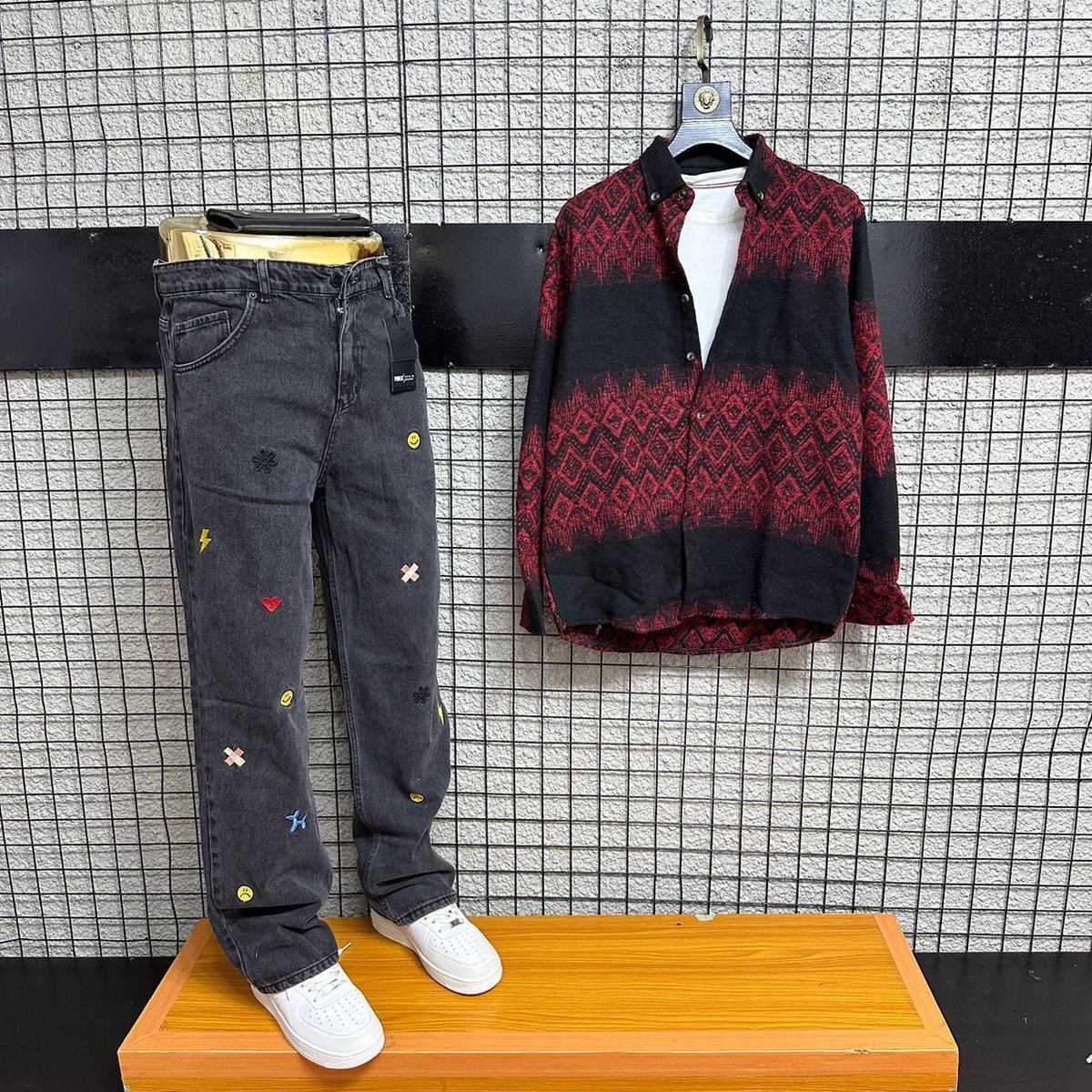 37billionn's tweet photo. You can get any of these at a very good price 🛍️🛒🔥 https://t.co/YfTu9TFd5T